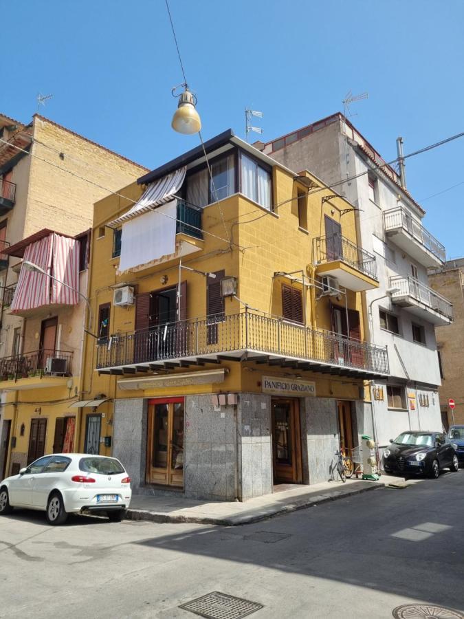 Appartement L'Angolo Dei Barcaioli à Palerme Extérieur photo